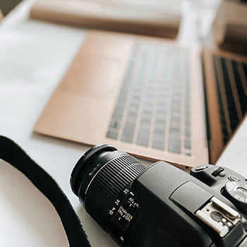 如何在世俗纷扰中找到真正的超脱(超脱)